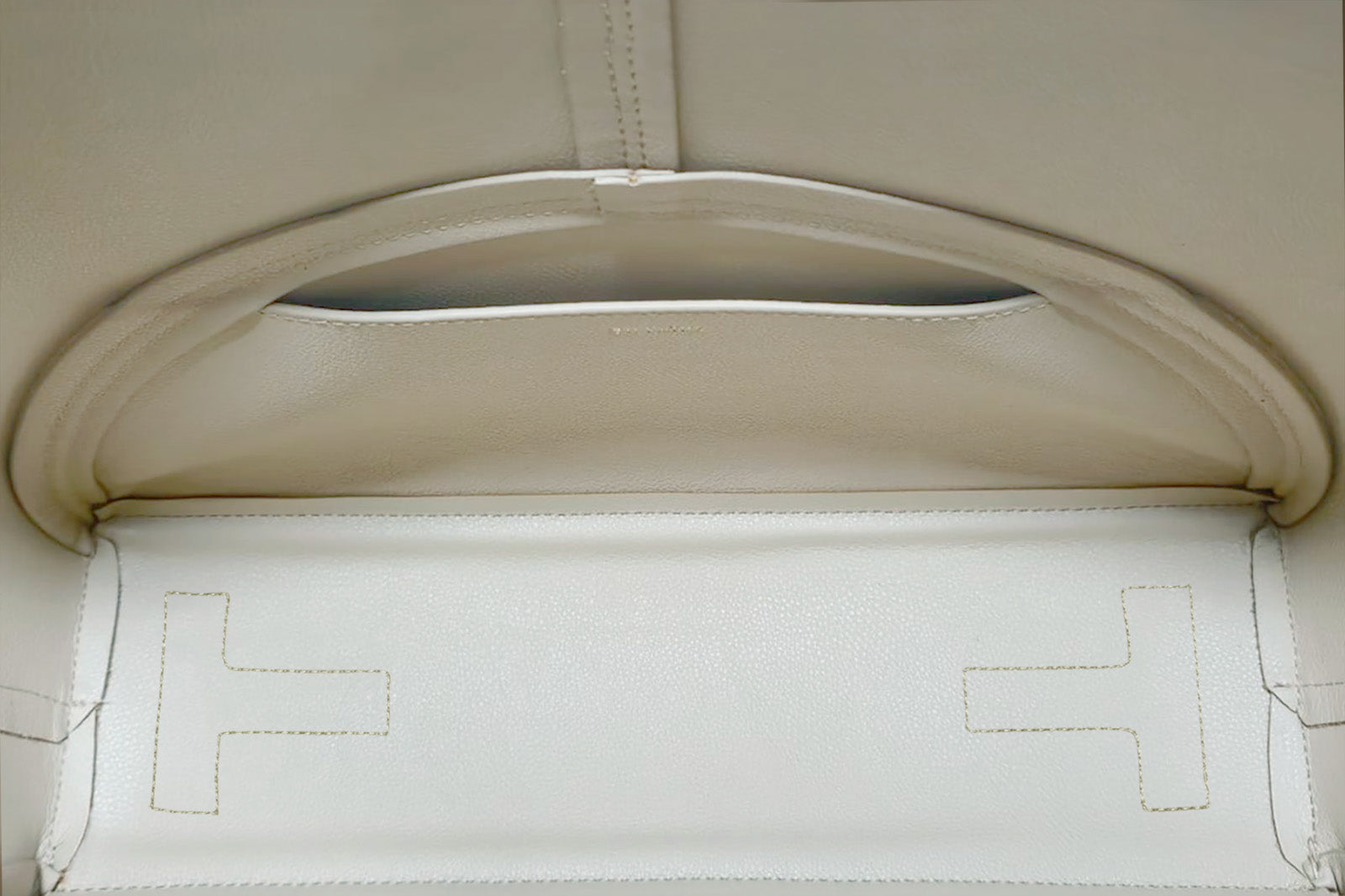 Pebble Leather Bone - ABUNDANCE
