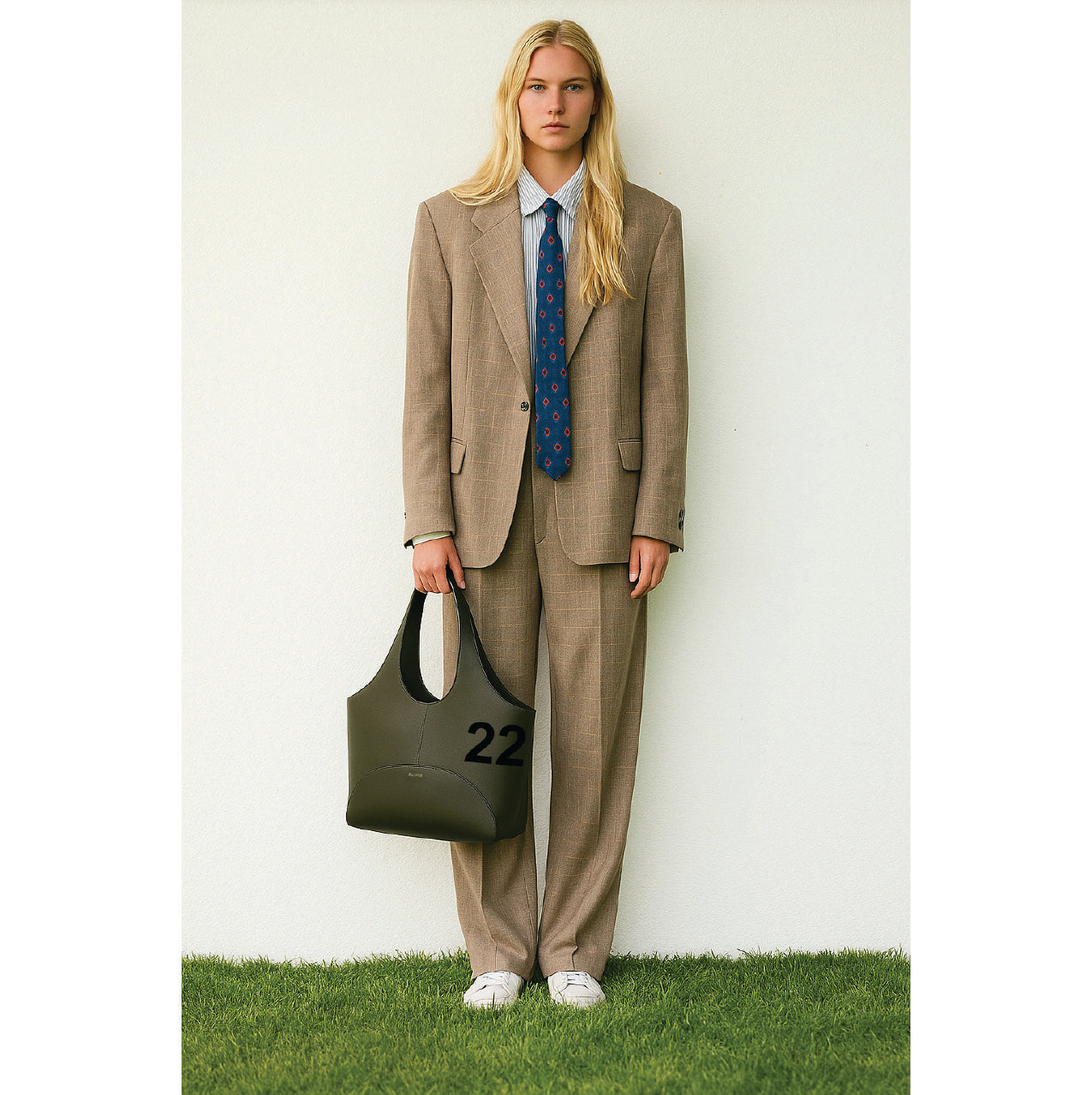 Pebble Leather Olive Green - ABUNDANCE