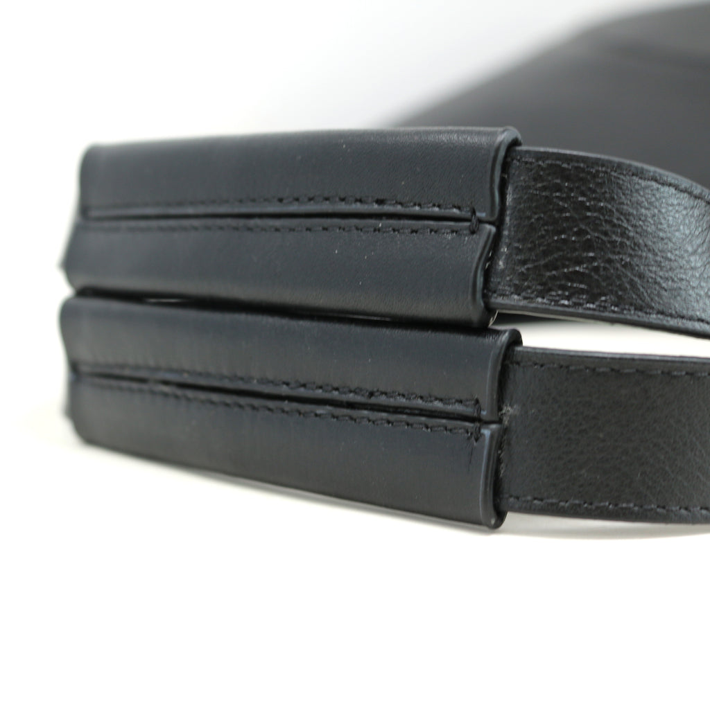 Pebble Leather Black - ABUNDANCE